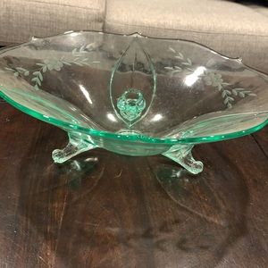 Decorative footed bowl